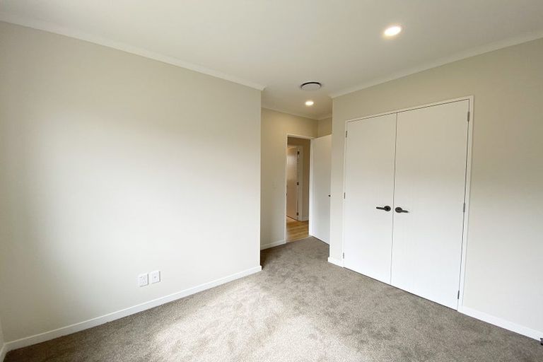Photo of property in 2 Clonmany Road, Flat Bush, Auckland, 2019