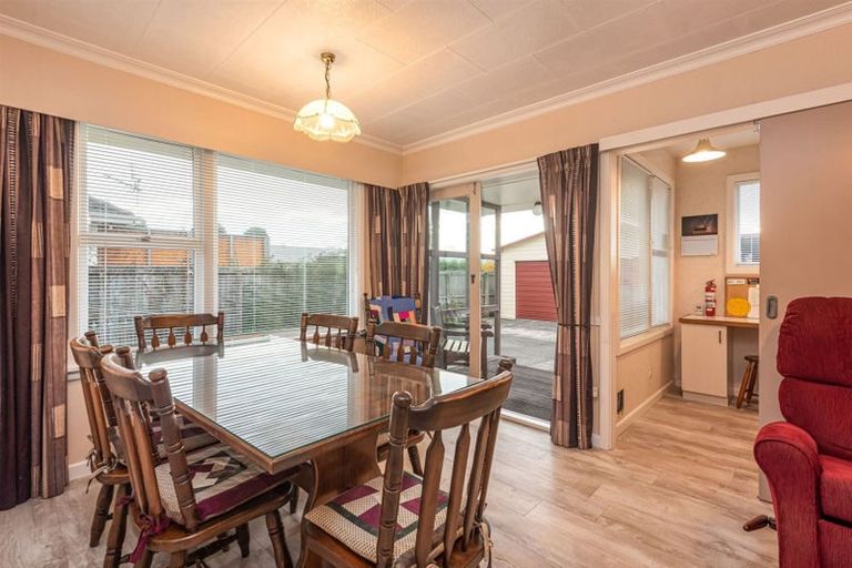 Photo of property in 19 Lochee Road, Upper Riccarton, Christchurch, 8041