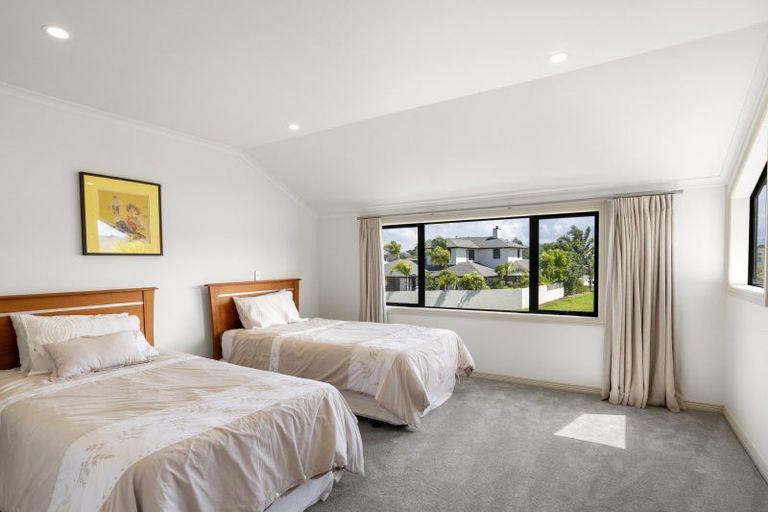 Photo of property in 12 Pelican Place, Whitianga, 3510