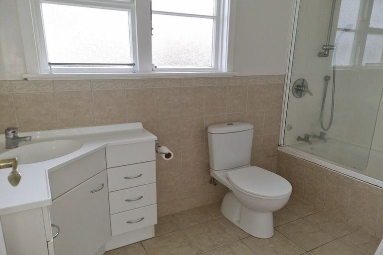 Photo of property in 52 Kipling Street, Johnsonville, Wellington, 6037