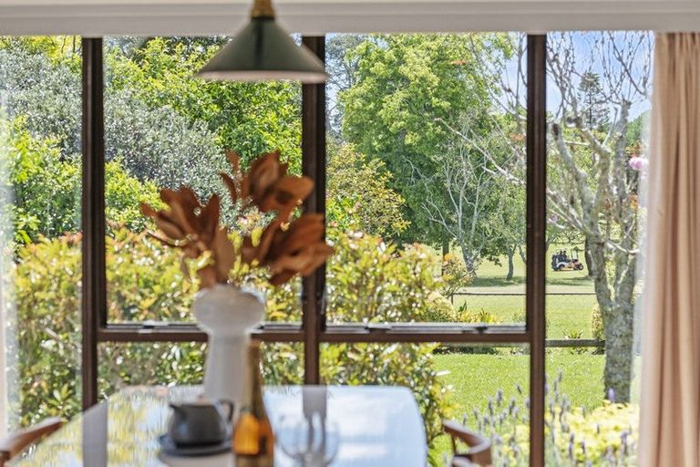 Photo of property in 8 Terrylyn Drive, Hillcrest, Auckland, 0627