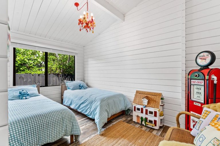 Photo of property in 105 Ladies Mile, Manly, Whangaparaoa, 0930