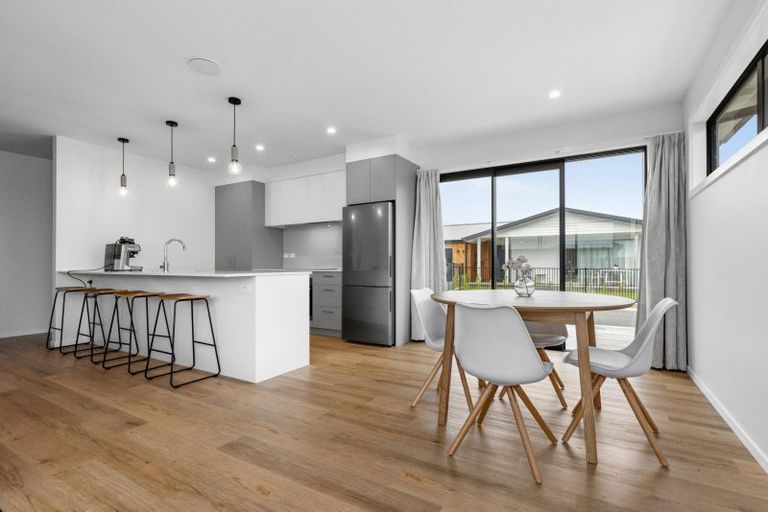 Photo of property in 23 Cassin Place, Taradale, Napier, 4112