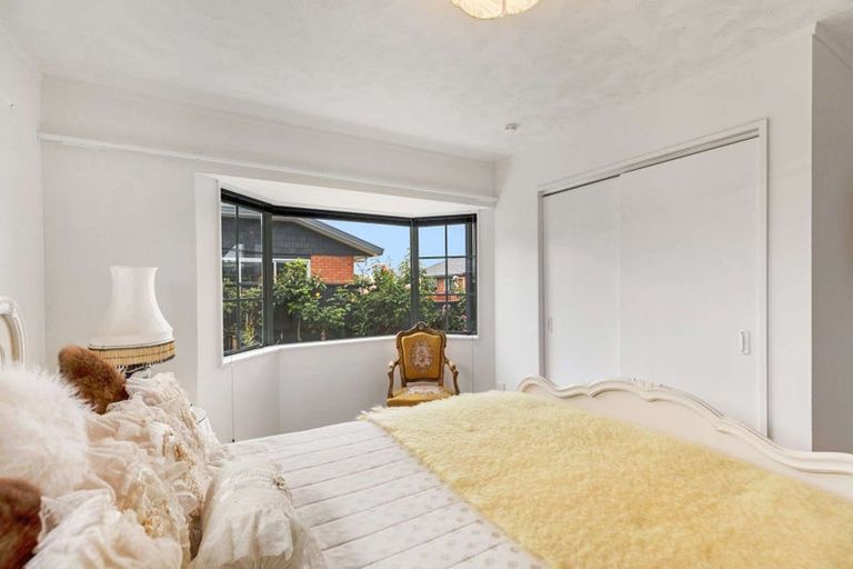 Photo of property in 6 Surrey Lane, Levin, 5510