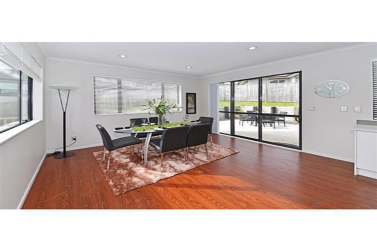 Photo of property in 15 Dawood Place, The Gardens, Auckland, 2105