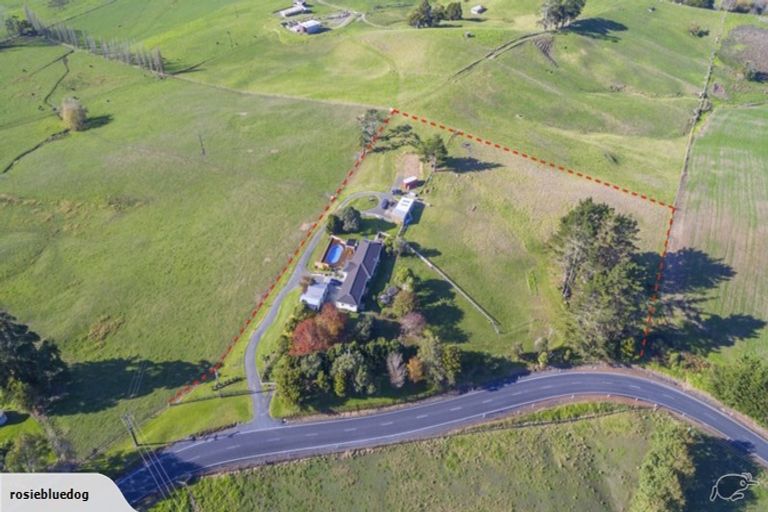 Photo of property in 66 Waiteitei Road, Wellsford, 0974