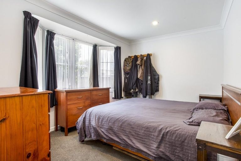 Photo of property in 52 Awaroa Road, Helensville, 0800