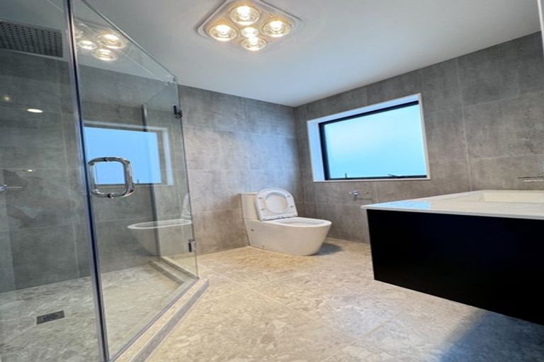 Photo of property in 153 Kowhai Road, Orewa, 0931