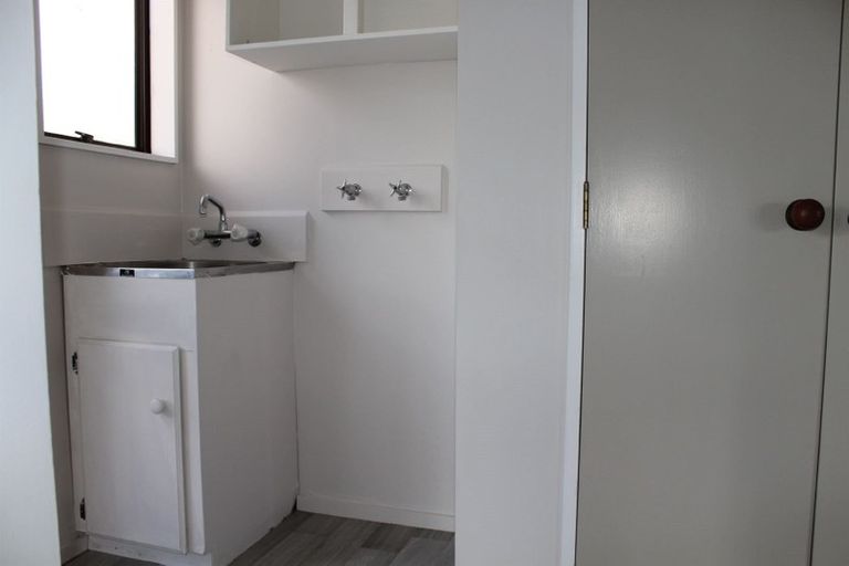 Photo of property in 11 Kaanapali Place, Wattle Downs, Auckland, 2103