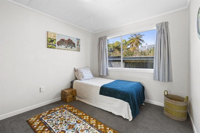 Photo of property in 59 Romilly Street, Westport, 7825