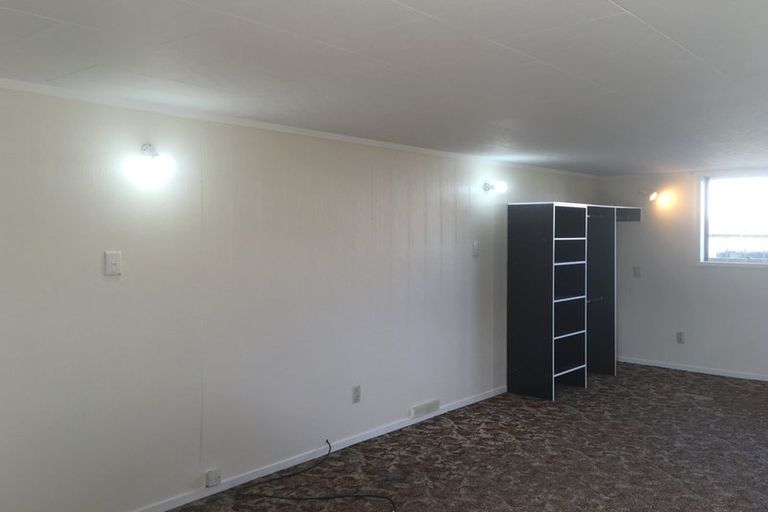 Photo of property in 1/17 Ihaka Place, Papatoetoe, Auckland, 2104