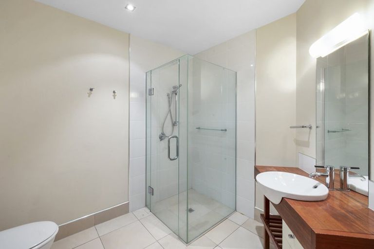 Photo of property in Quarterdeck, 12/4 Buller Street, New Plymouth, 4310