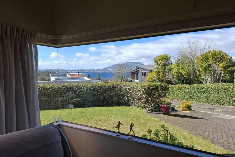Photo of property in 718 Acacia Bay Road, Acacia Bay, Taupo, 3330