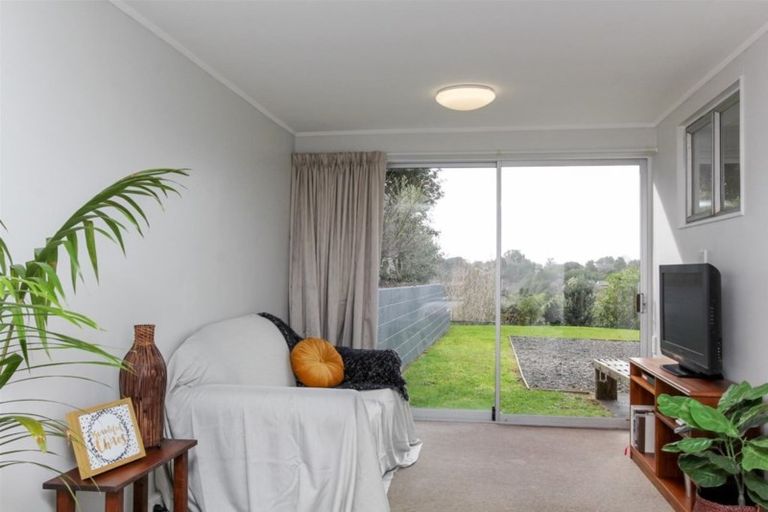 Photo of property in 15 Barclay Street, Ferndale, New Plymouth, 4310