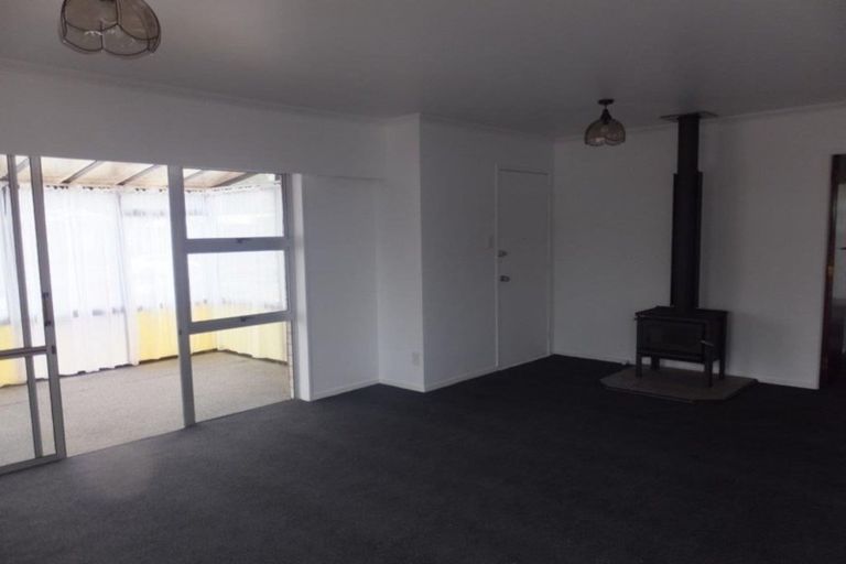 Photo of property in 11 Brookbank Place, Glenview, Hamilton, 3206