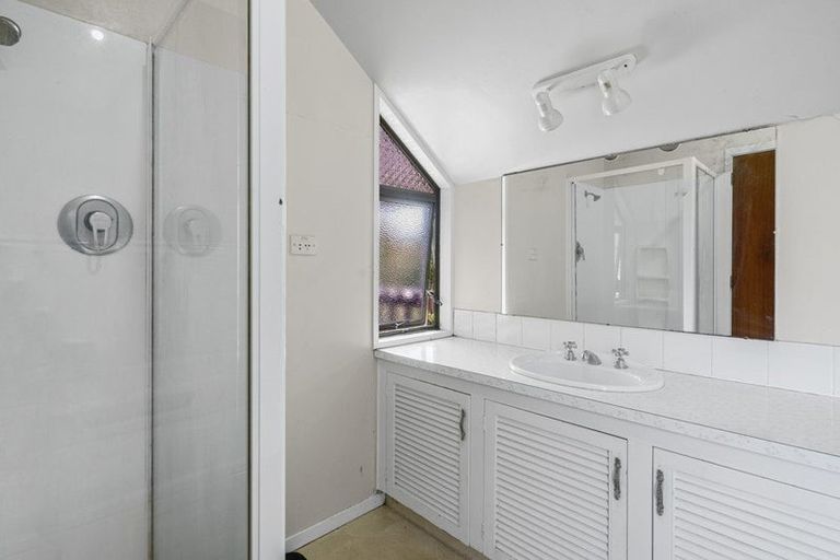 Photo of property in 1/138 Waimairi Road, Ilam, Christchurch, 8041