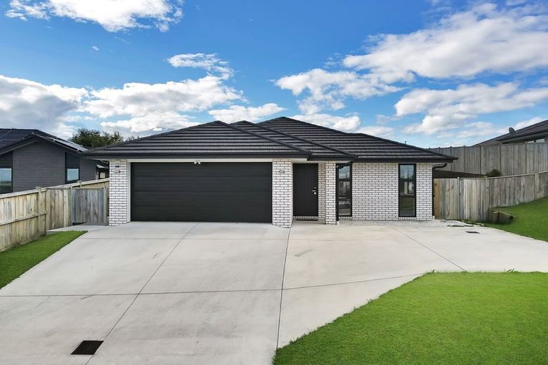 Photo of property in 26 Peacock Place, Pokeno, 2402