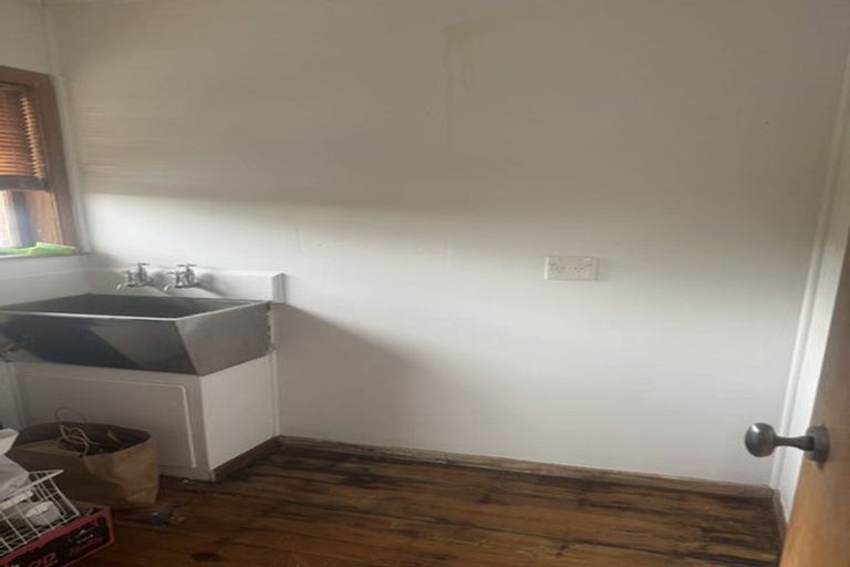 Photo of property in 8 Boyd Avenue, Mangere Bridge, Auckland, 2022