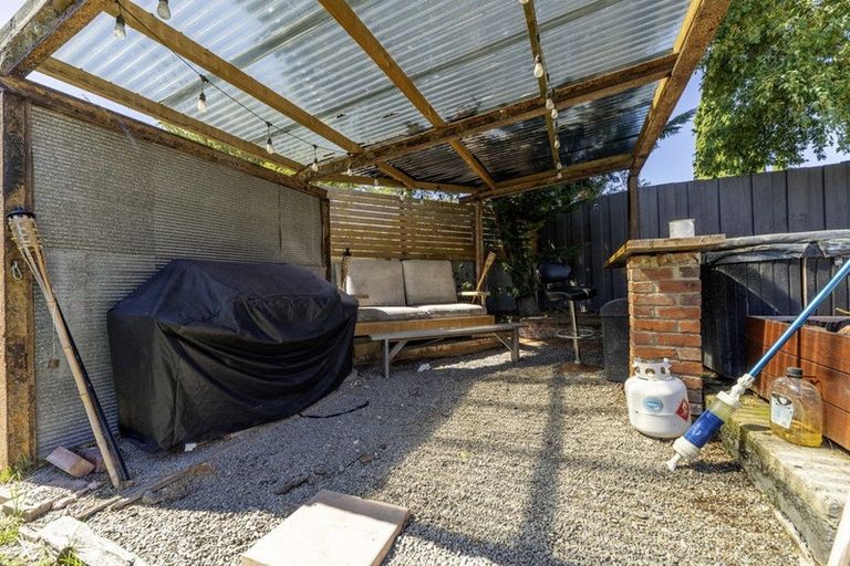 Photo of property in 1 Rolleston Street, Watlington, Timaru, 7910