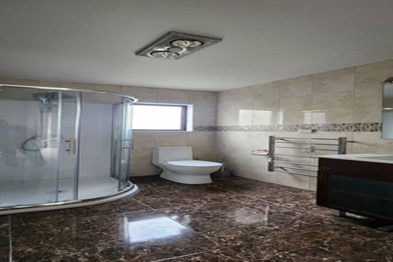 Photo of property in 38 Kenderdine Road, Papatoetoe, Auckland, 2025