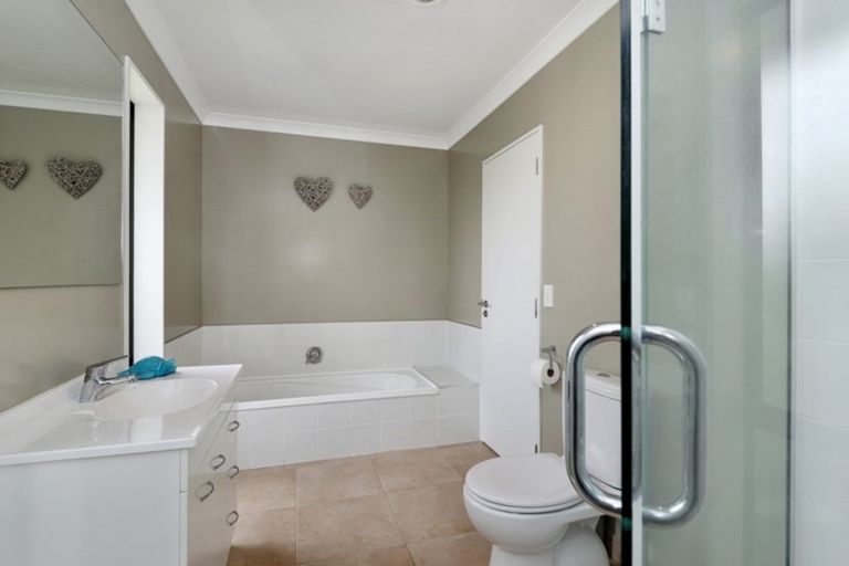 Photo of property in 40 Swamp Road, Loburn, Rangiora, 7472