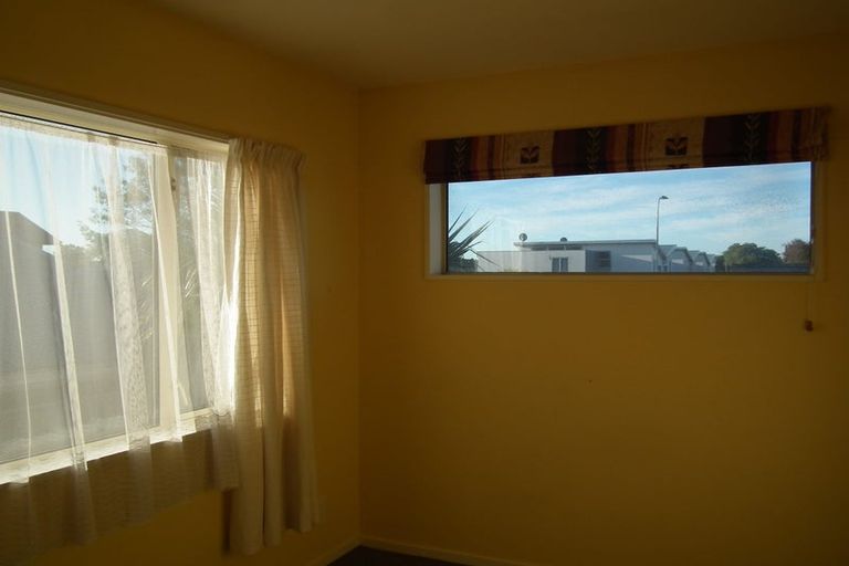 Photo of property in 113d Clarence Street, Riccarton, Christchurch, 8011