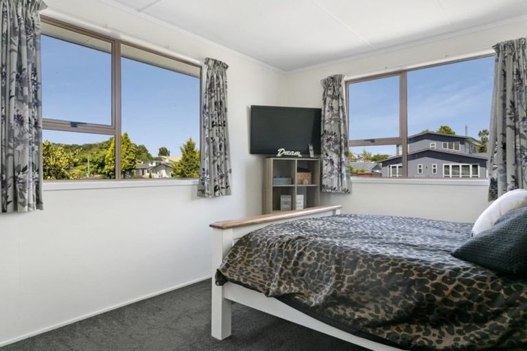 Photo of property in 4 Hyde Avenue, Richmond Heights, Taupo, 3330