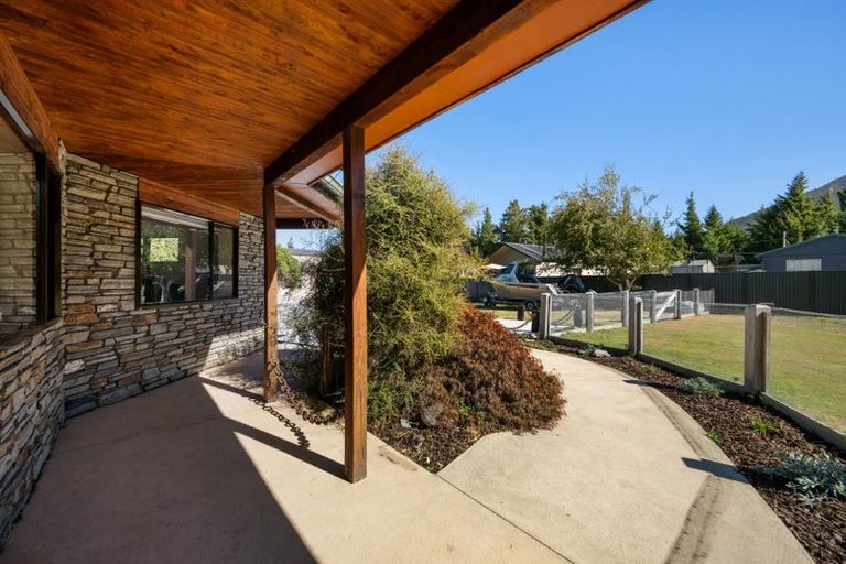 Photo of property in 432 Domain Road, Lake Hawea, Wanaka, 9382