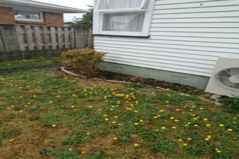 Photo of property in 15 Yvonne Street, Melville, Hamilton, 3206