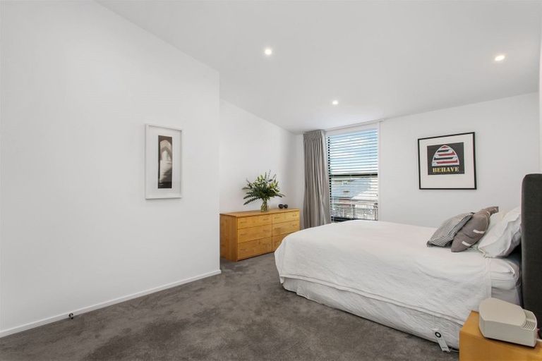Photo of property in 58 Wai-iti Terrace, Burnside, Christchurch, 8052