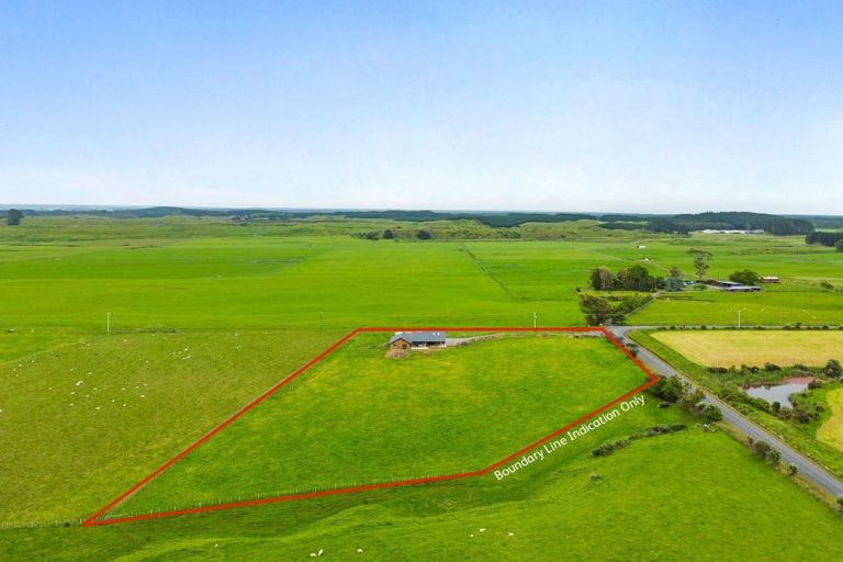 Photo of property in 61 Tennants Road, Bulls, 4894