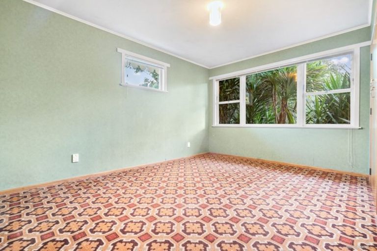 Photo of property in 330 Great South Road, Opaheke, Papakura, 2113