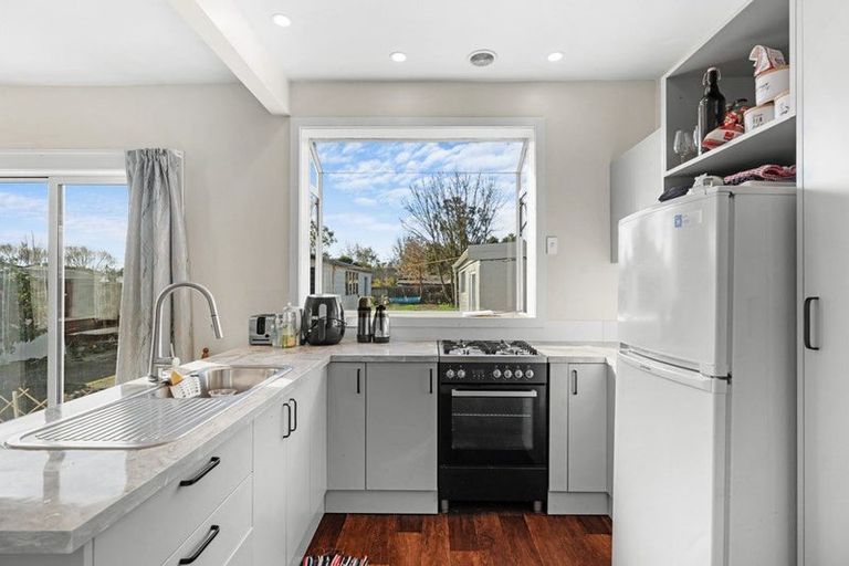 Photo of property in 53 Marshall Street, Woolston, Christchurch, 8023