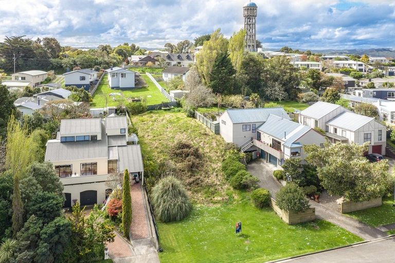 Photo of property in 13 D'arcy Road, Bastia Hill, Wanganui, 4500