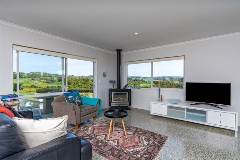 Photo of property in 52 Daniel Parade, Mangawhai, Wellsford, 0975