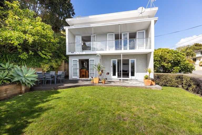 Photo of property in 75 Cutfield Road, New Plymouth, 4310