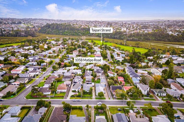 Photo of property in 105b Matipo Road, Te Atatu Peninsula, Auckland, 0610