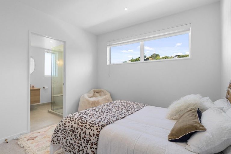Photo of property in 89f Taylors Mistake Road, Scarborough, Christchurch, 8081