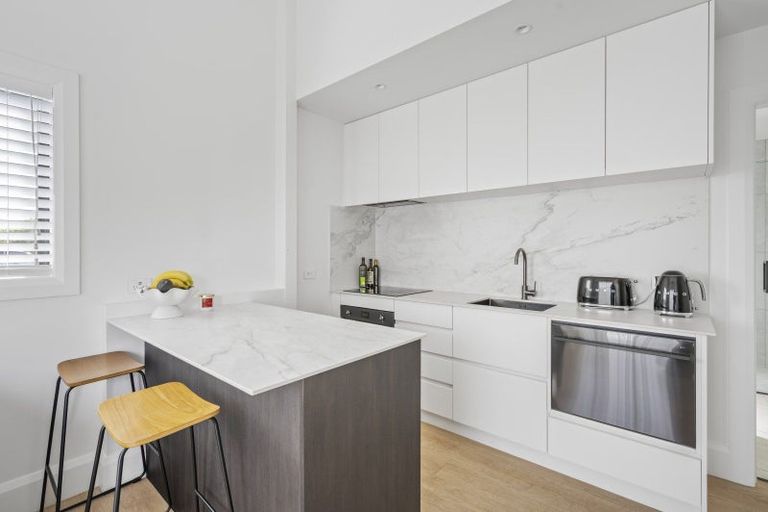 Photo of property in 53 Burness Road, Jervoistown, Napier, 4112