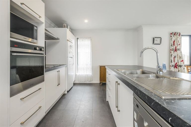 Photo of property in 5 Matawai Puna Drive, Pukekohe, 2120