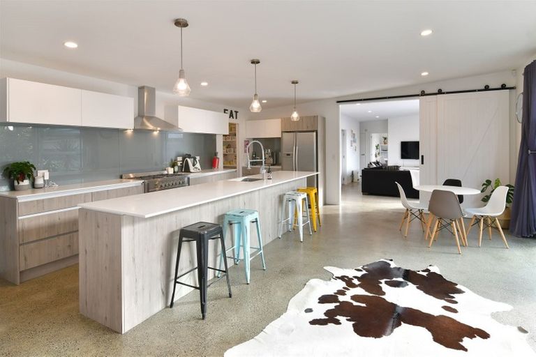 Photo of property in 28 Manly Park Avenue, Manly, Whangaparaoa, 0930