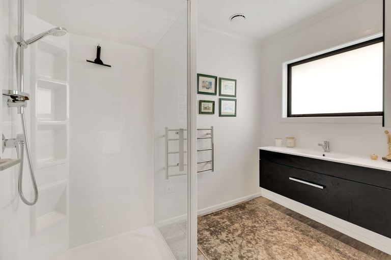 Photo of property in 1 William Street, Marton, 4710