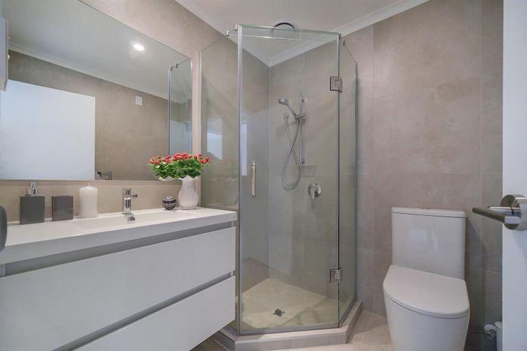 Photo of property in 6/2 Mahalo Avenue, Wiri, Auckland, 2104