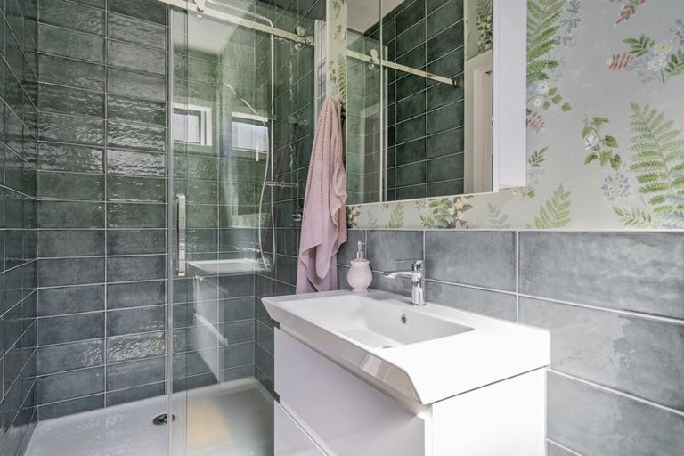 Photo of property in 40 Spikes Way, Whitianga, 3510