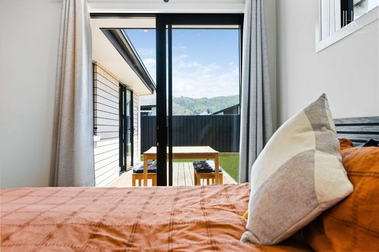 Photo of property in 22 Smitham Drive, Cromwell, 9310