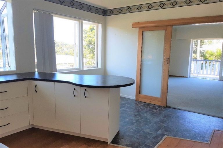 Photo of property in 21 Donald Street, Regent, Whangarei, 0112