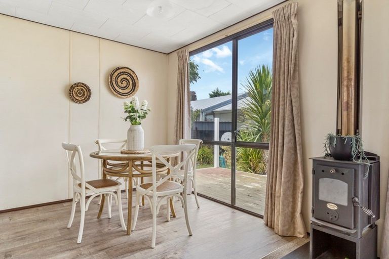 Photo of property in 3b Longstead Avenue, Papamoa Beach, Papamoa, 3118