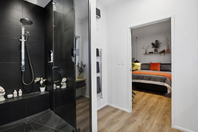 Photo of property in 17 Neidpath Road, Mornington, Dunedin, 9011