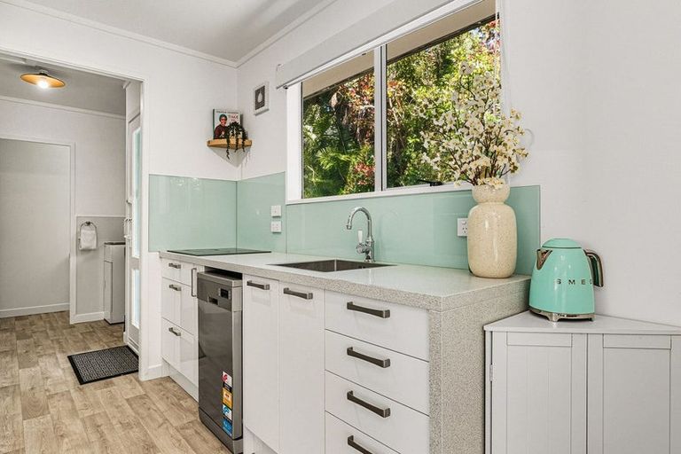 Photo of property in 45 Waitaha Road, Welcome Bay, Tauranga, 3112