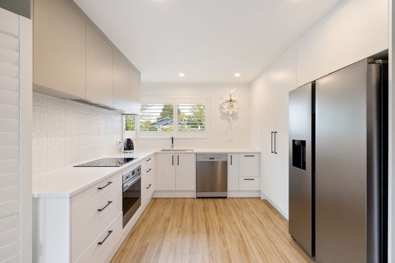 Photo of property in 11 Kotare Street, Fendalton, Christchurch, 8041